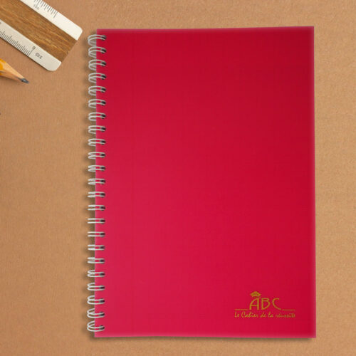 cahier rose transparent